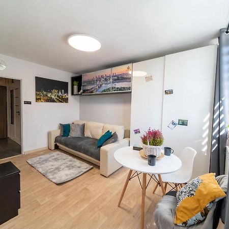 Metro Lux Home Apartment Varšava Exteriér fotografie