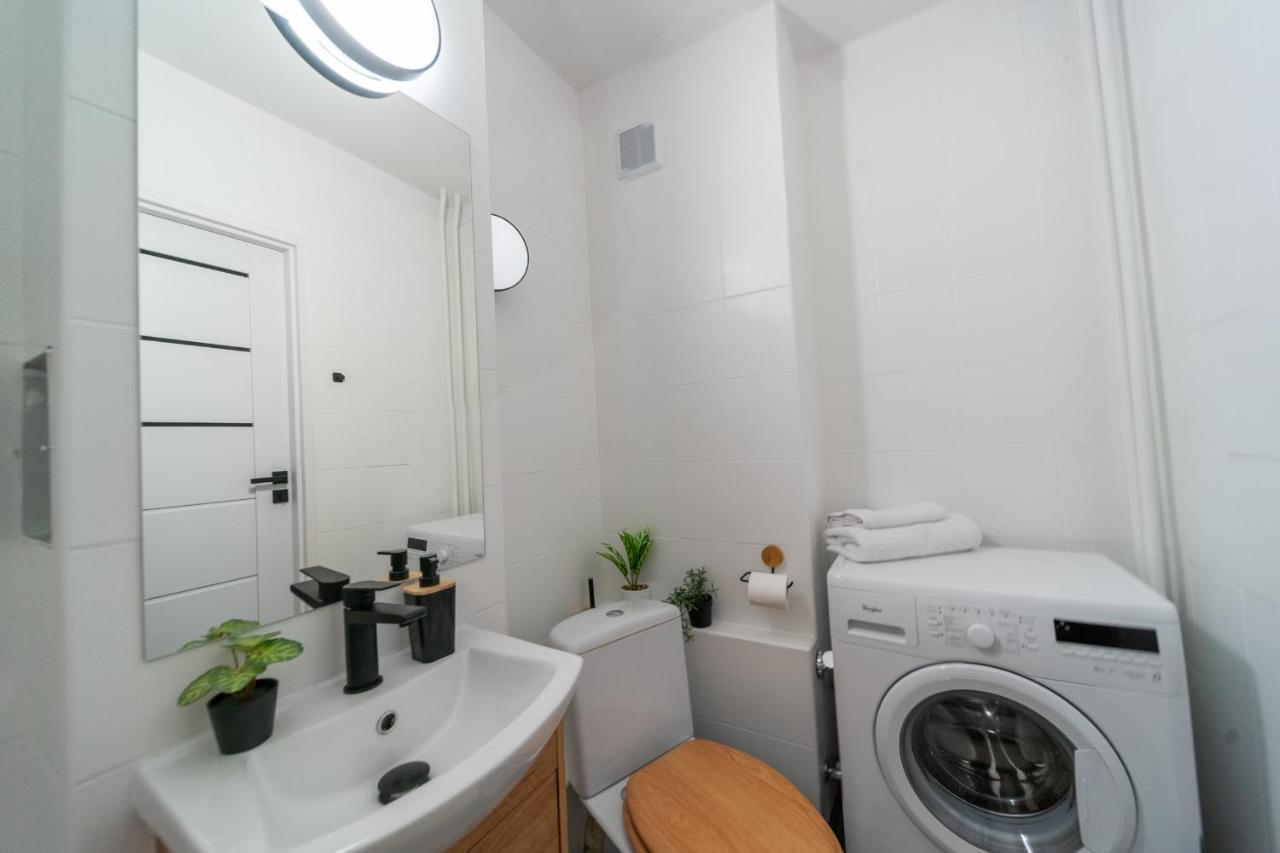 Metro Lux Home Apartment Varšava Exteriér fotografie