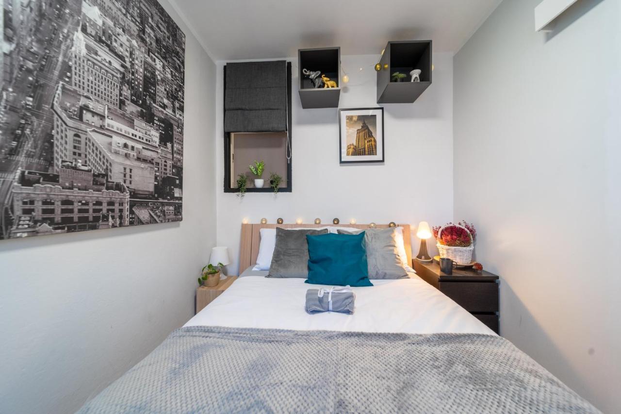Metro Lux Home Apartment Varšava Exteriér fotografie