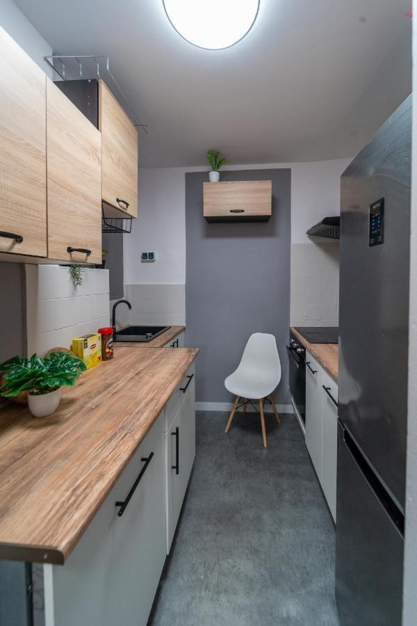 Metro Lux Home Apartment Varšava Exteriér fotografie